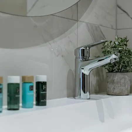 Juan - Modern 2 Bedroom In Appartement *