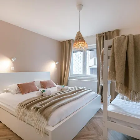 Juan - Modern 2 Bedroom In * Ostend